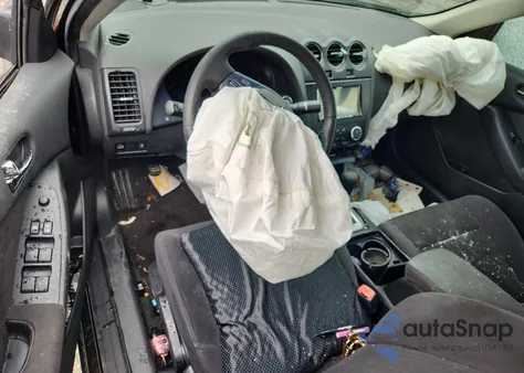 2011 Nissan Altima Base z USA, uszkodzony, nr VIN 1N4AL2AP5BN453111